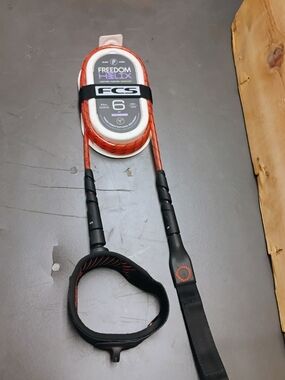 Freedom Helix 6' Orange Surfboard Leash